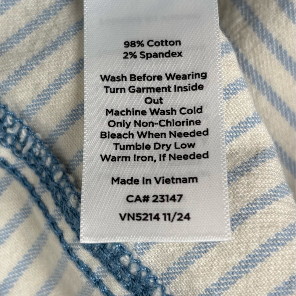 Talbots Jeans Womens 10 Petite Blue White Stripe Wide‎ Leg Crop Jean Fray Hem - Picture 8 of 9